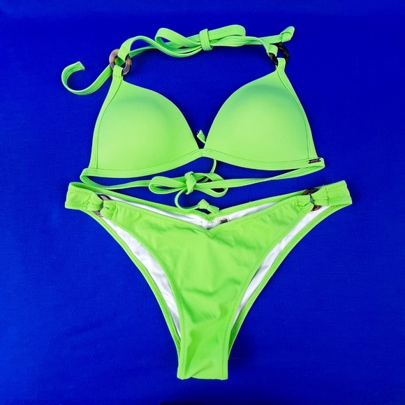 👙 |•SHEKINI•| High Cut Bikini Bottom Size Medium - Picture 9 of 12